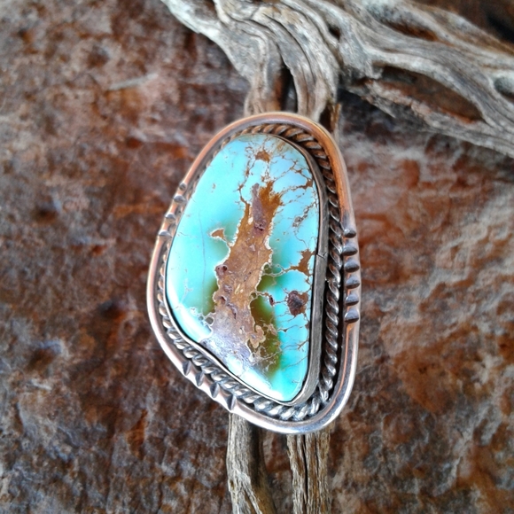 Sterling Silver Vintage  'HUGE STONE' TURQUOISE RING - Picture 3 of 16